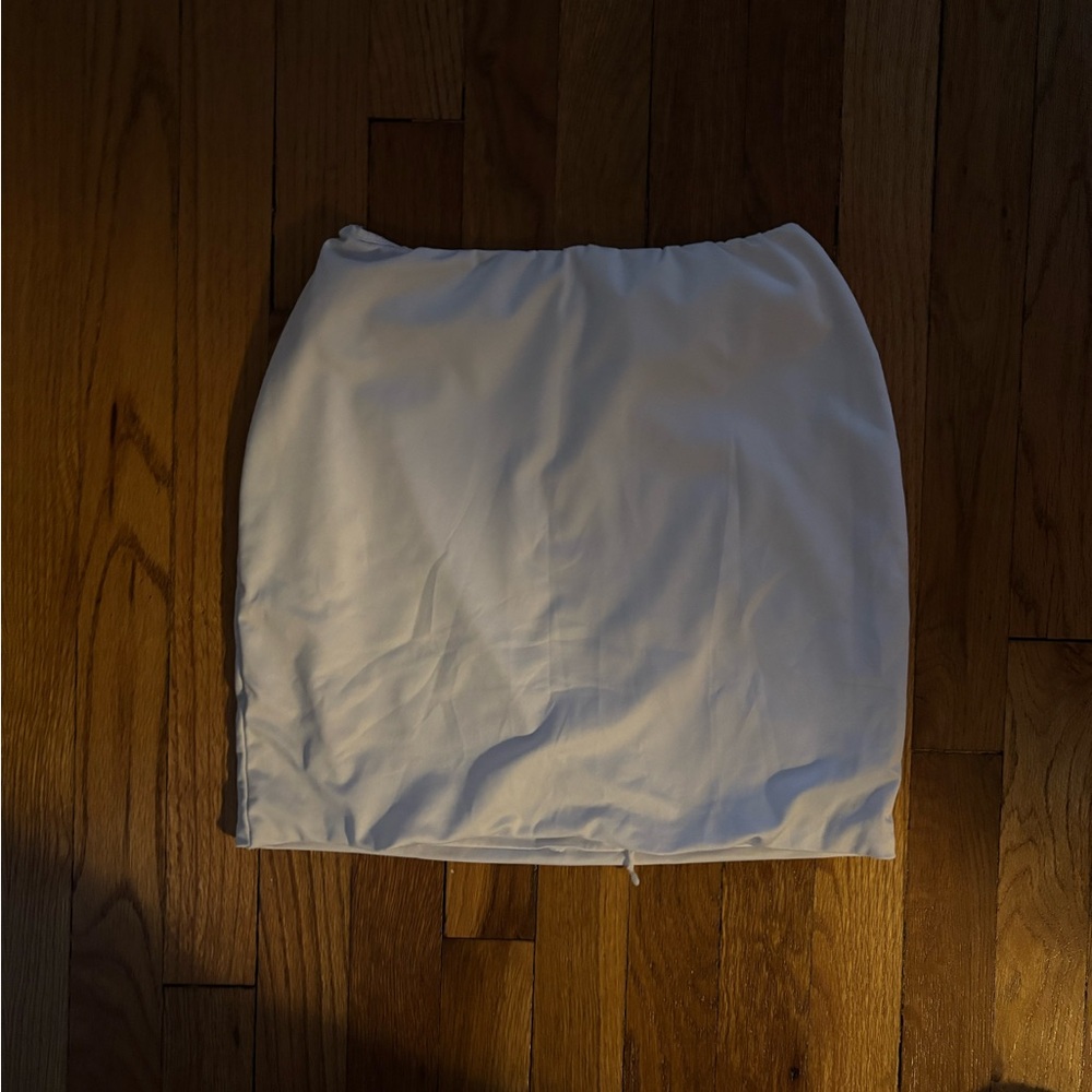 Elegant White Skirt